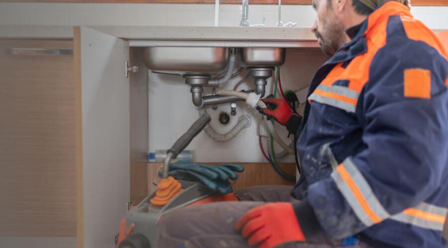 Professional slab leak plumber services in Puryear, TN